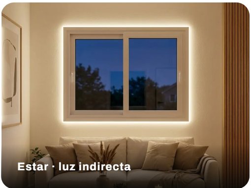 Ventana de PVC con LED perimetral sobre el sofá de un estar